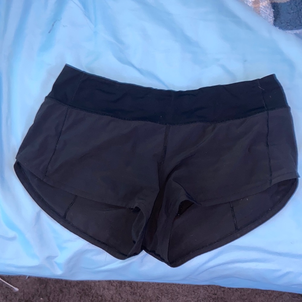 Black Lululemon speed up shorts